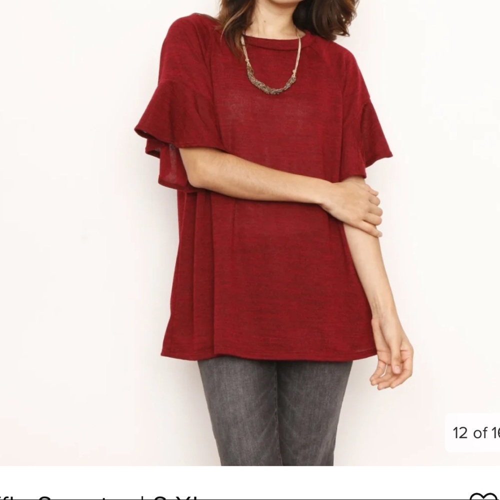 Maroon short sleeve  ruffle sleeve top